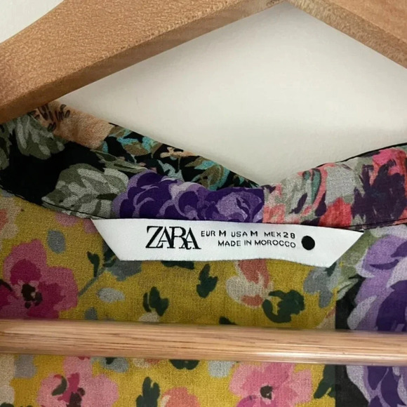 Zara The Amelie Floral Patchwork Button Down Shirt Size Medium - Picture 3 of 7